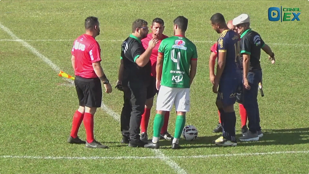 Ouro Verde e Cruzeirinho empatam em bom jogo do Campeonato Regional LPD Sicoob Credicarpa 2025